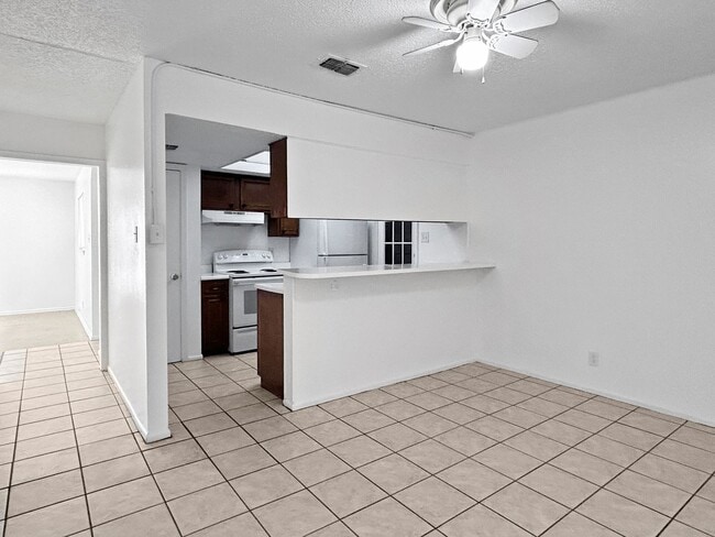 Photo - Corner-lot Home / 1.5 Bathroom Home