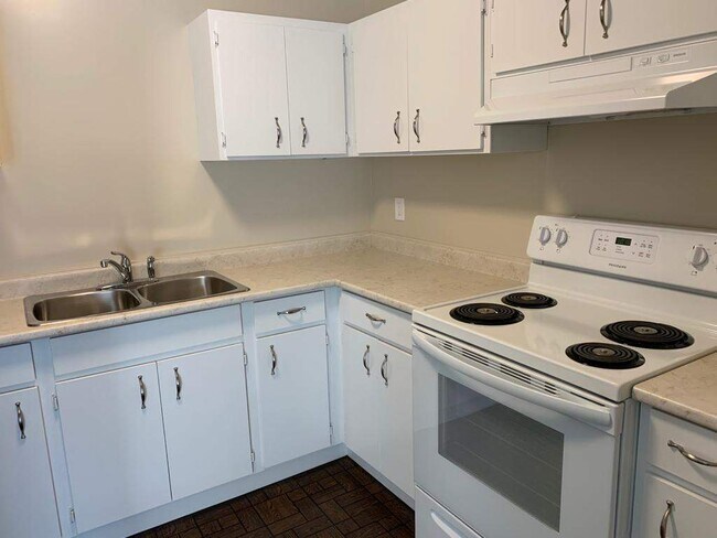 Photo - Vernon City View Apartments