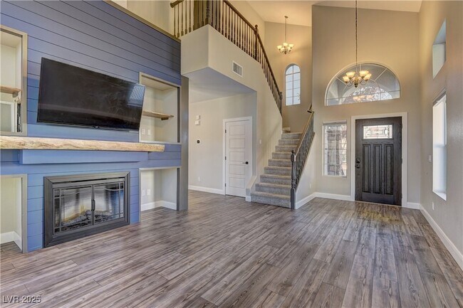 Photo - 260 Corvallis Ct