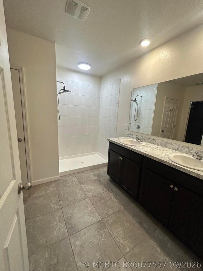 341 SW Ridgecrest Dr