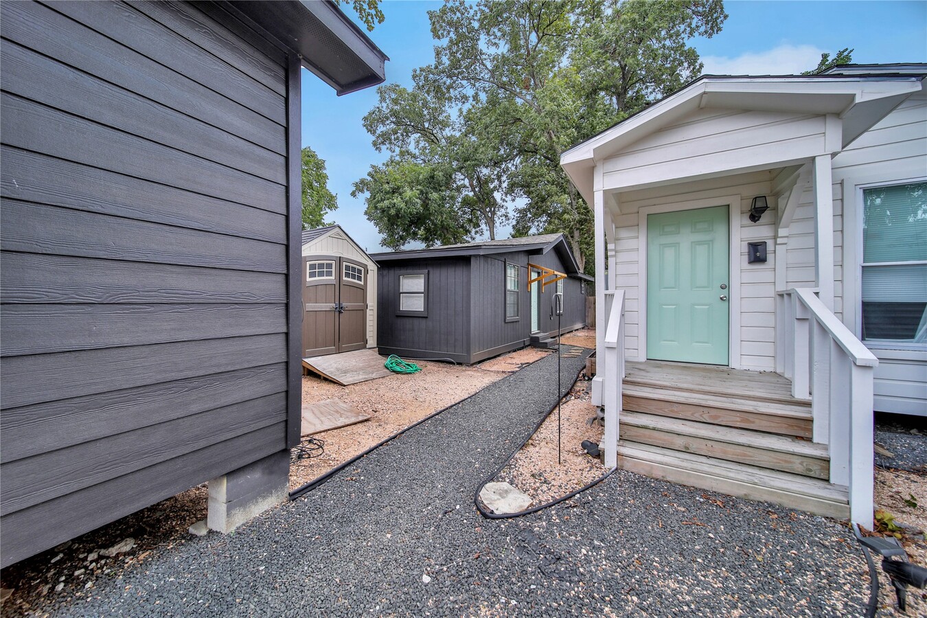 Photo - 1710 Shelby St