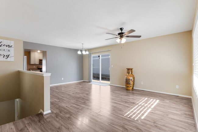 Photo - Light and bright 4-bedroom 3 bath beauty i...