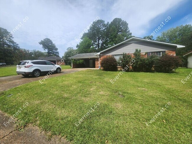 Photo - 457 Pemberton Dr