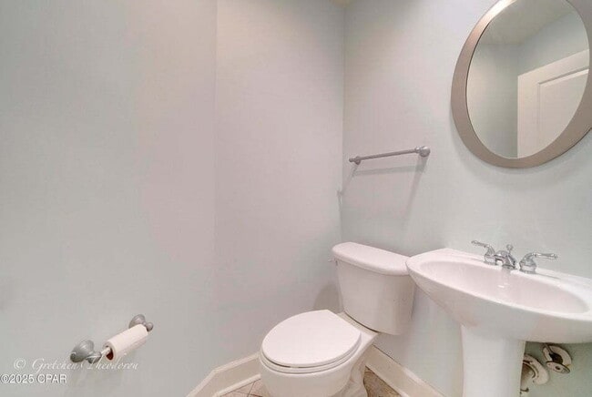 Photo - "Spacious 2-Bed Condo with 2.5 Baths on Fr... Unidad 5101 R