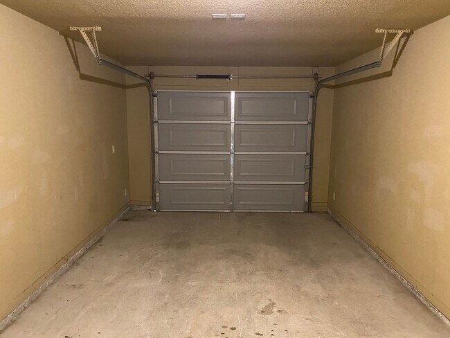 Photo - 2501 Cody Poe Rd Unidad 2501 Cody Poe Rd  B