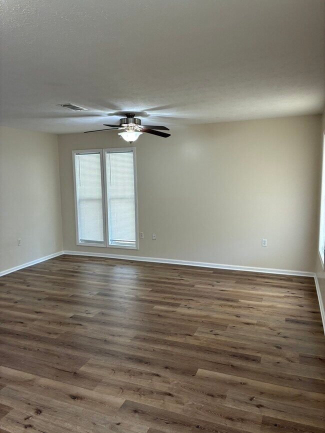 Photo - Beautiful 3/1 house