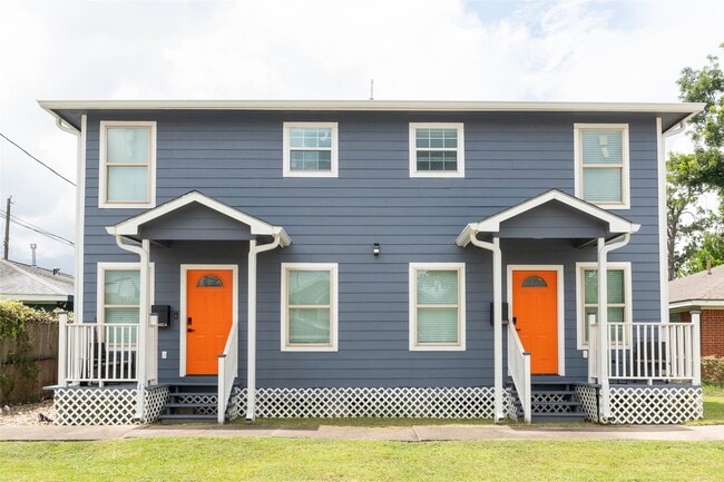 Photo - 4612 Hershe St