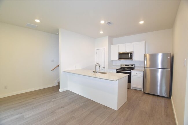 Photo - 1232 3rd Ave N