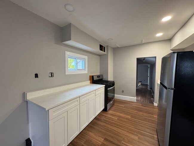 Photo - 114 Clinton Street Unidad 2FL