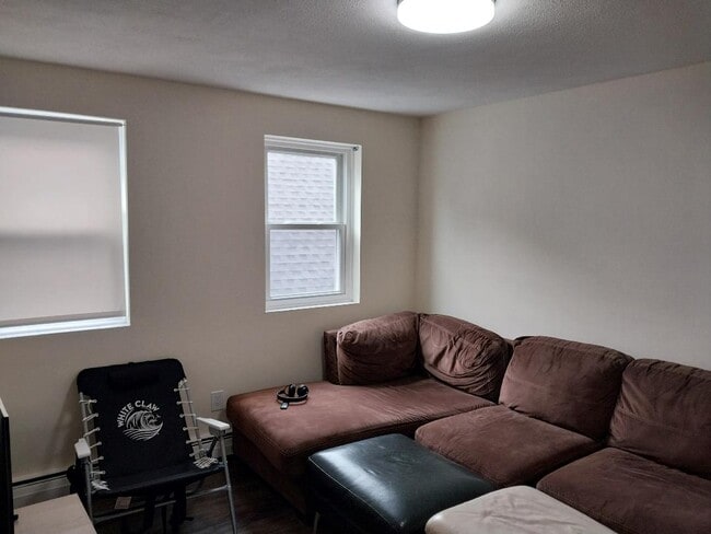 Photo - 35 Fairmont St Unit APT3