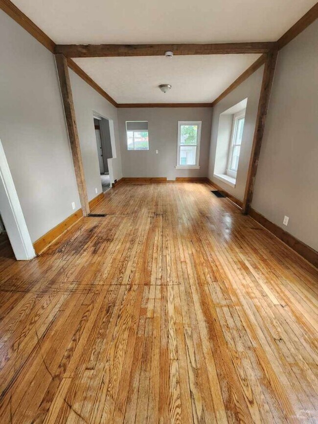 Photo - Three Bedroom Single Family Home!