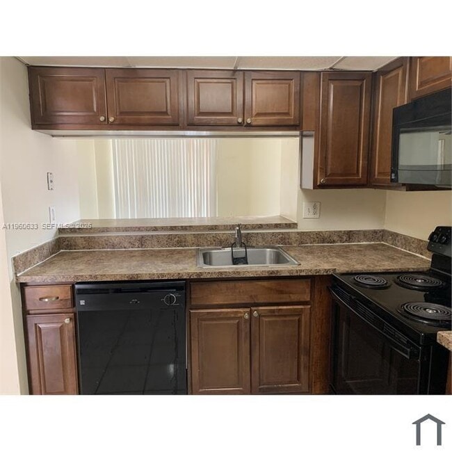 Photo - 19791 SW 114th Ave Unidad 331