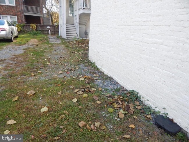 Photo - 507 W John St