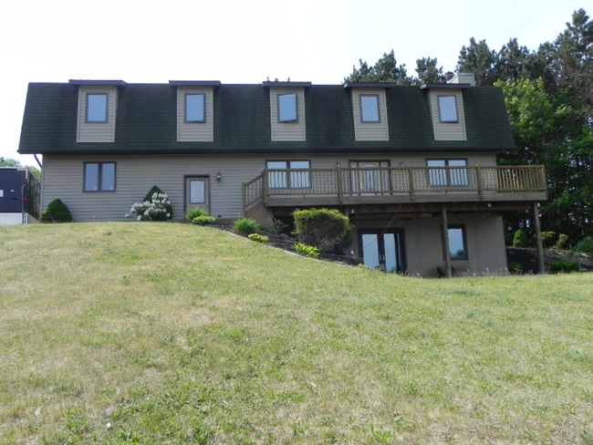 Building Photo - 8665 Worden Rd Rental