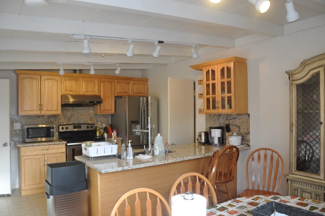 Photo - 934 E Duane Ave