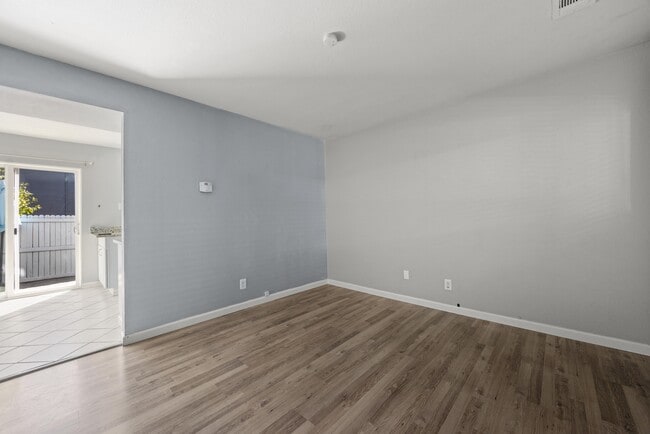 Photo - 1615 Cottonwood Dr Unidad 9 Rental