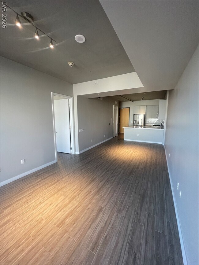 Photo - 353 E Bonneville Ave Unit 405