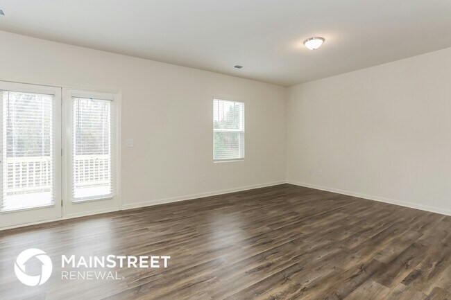 Photo - 7293 Emma Ct