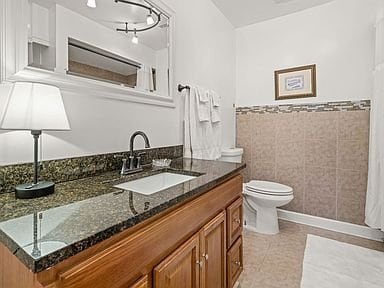 Photo - 2127 Honeytree Ct