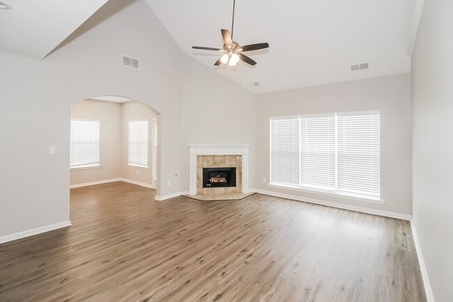 Photo - 4580 Covington Pike