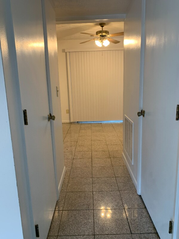 Photo - 720 Ohio Pike