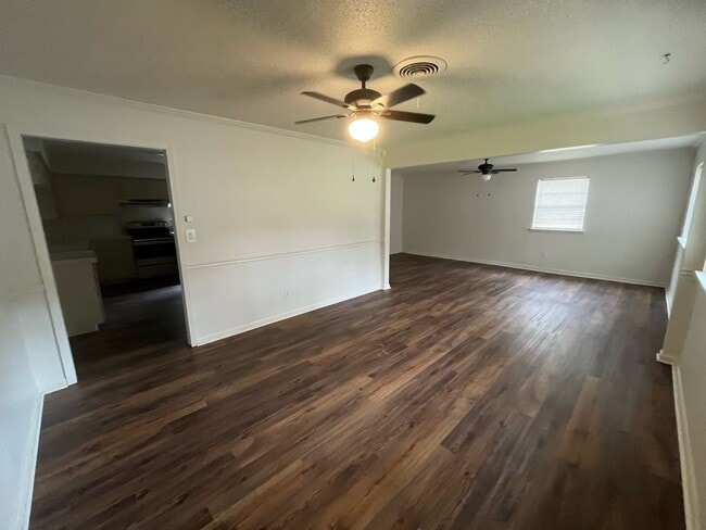 Photo - 524 E Elm St