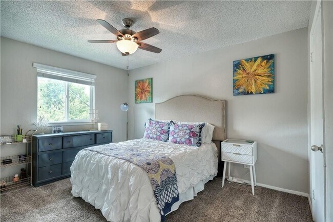 Photo - Amazing 1 bedroom off Manor rd.  Central Austin at its finest
