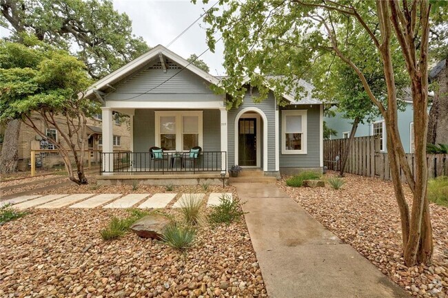Building Photo - 705 W 35th St Rental