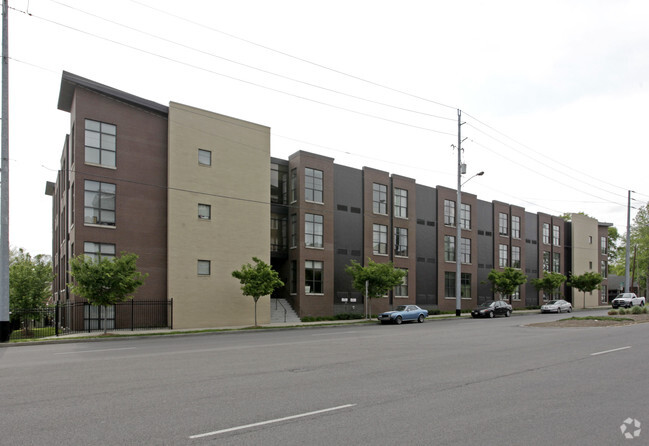 Building Photo - Station Lofts