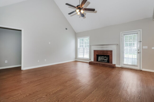 Photo - 468 Haven Ridge Dr