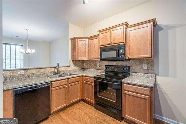 Photo - 4247 Youngstown Cir