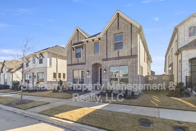 Photo - 2021 Daniel Dr