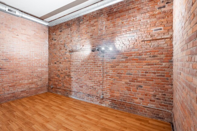 Photo - 6200 2nd Ave Unit 210