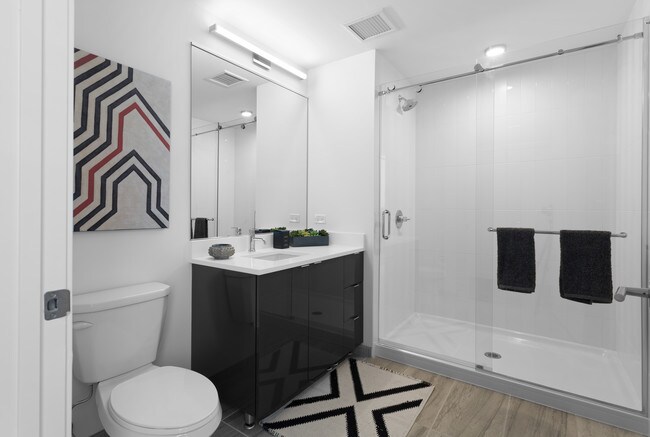 Photo - Viridian on Sheridan