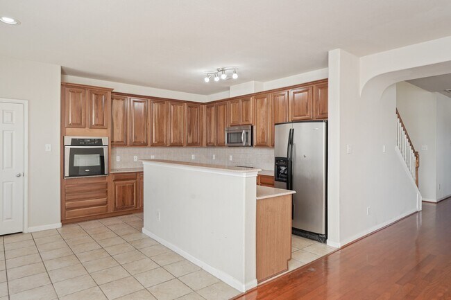 Photo - 29650 Legends Green Dr