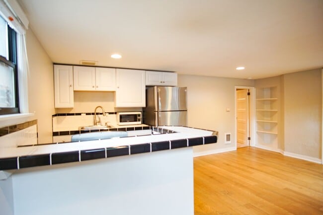 Photo - Adorable & Cozy NW 1 Bdr w/Fireplace + Hardwoods! Unit 342