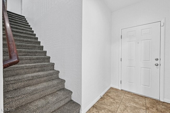 Photo - 326 Hillhead Ct