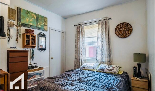 Photo - 1049 Spaight St Unit Apartment 1