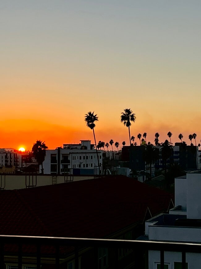 Photo - 904 S New Hampshire Ave Unit 701