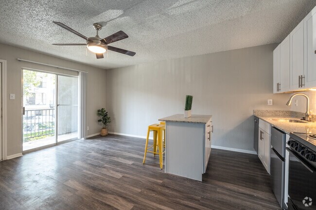 Studio Living/Kitchen