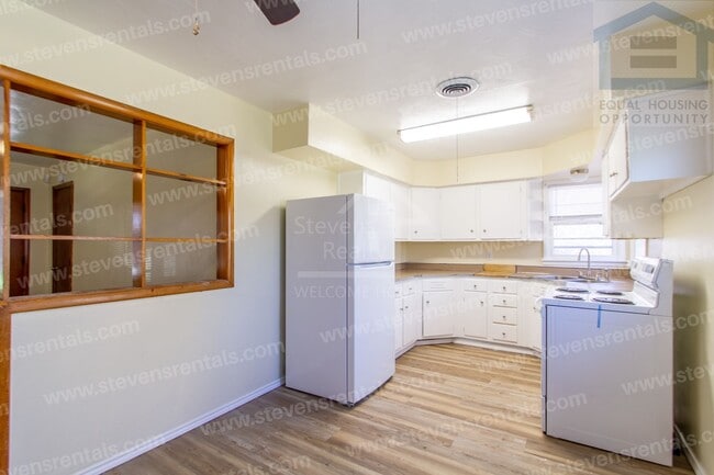 Photo - 2805 NW 23rd St