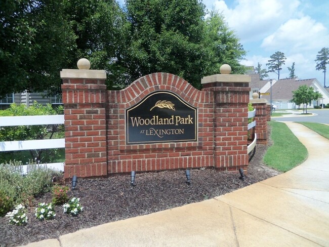 Photo - READY NOW!! End-Unit Loft-Style Condo w/1s...