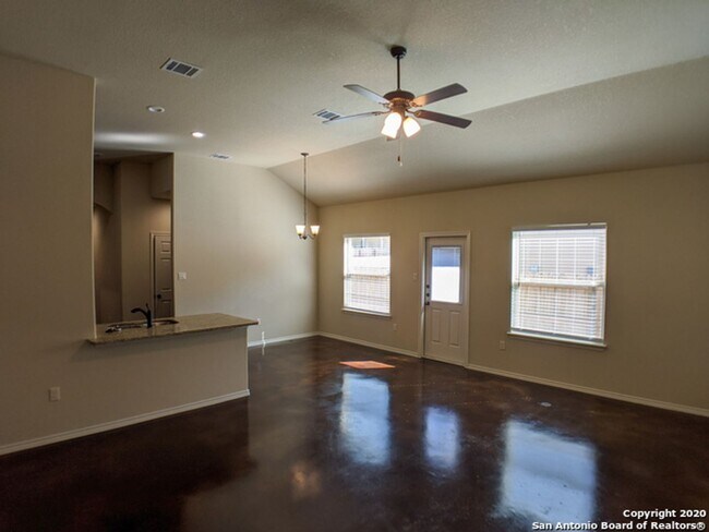 Photo - 10159 Westover Bluff