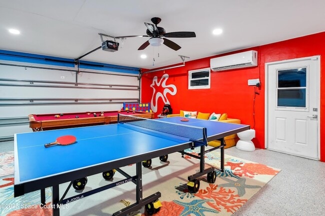 363 Harbor Dr
