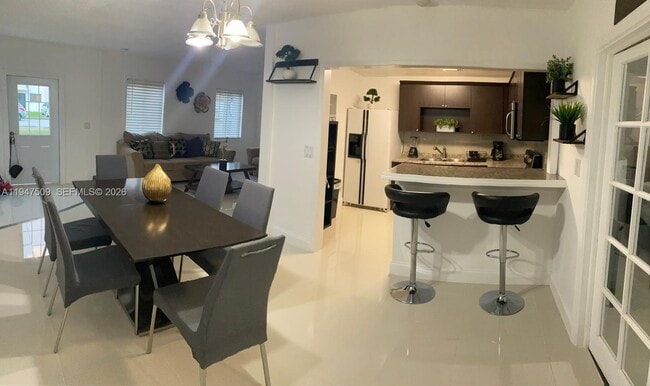 Photo - 3670 SW 12th St Unit 1