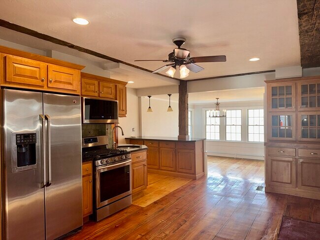 Photo - 25 Pine St Unit 1