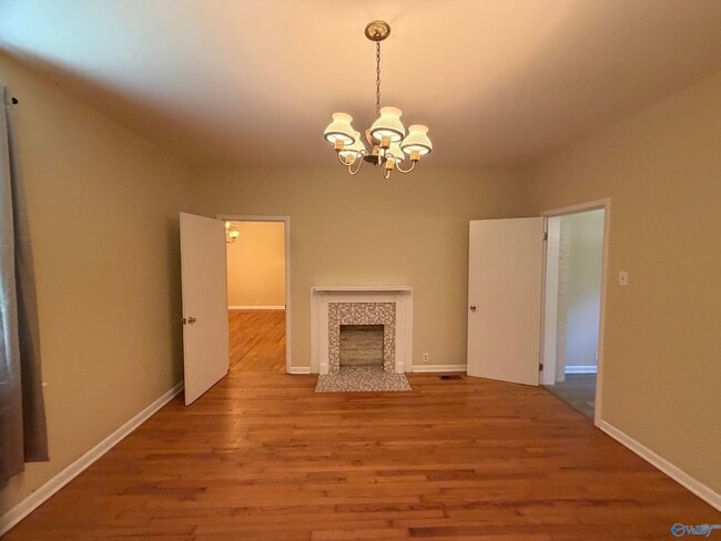 Photo - 1318 9th Ave SE