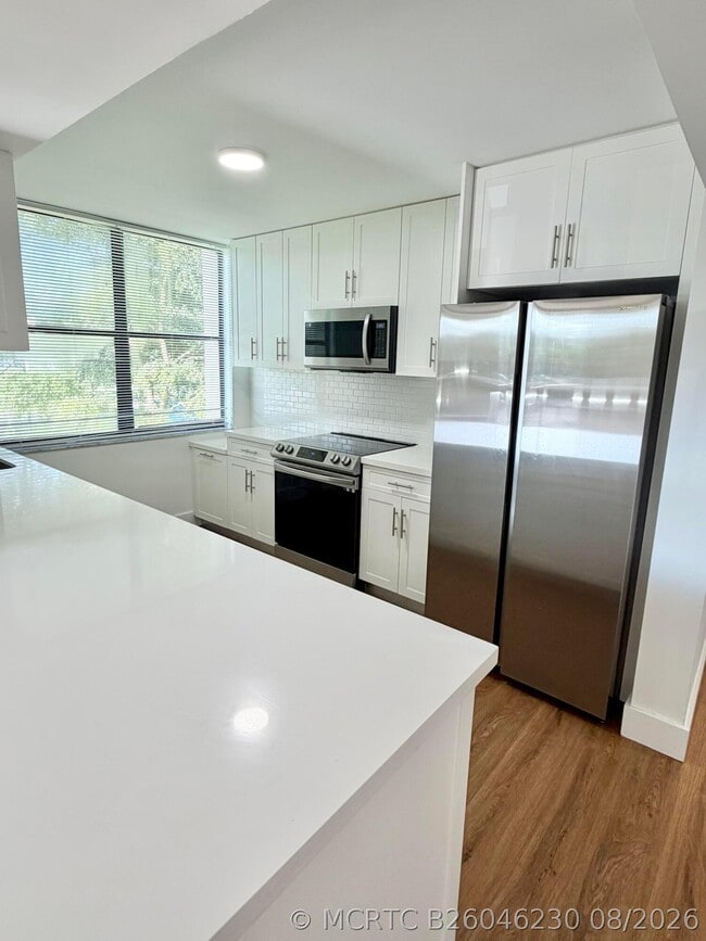 Photo - 955 Egret Cir Unit 211