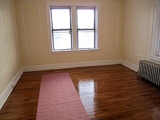 Sala de estar - 148 S Munn Ave