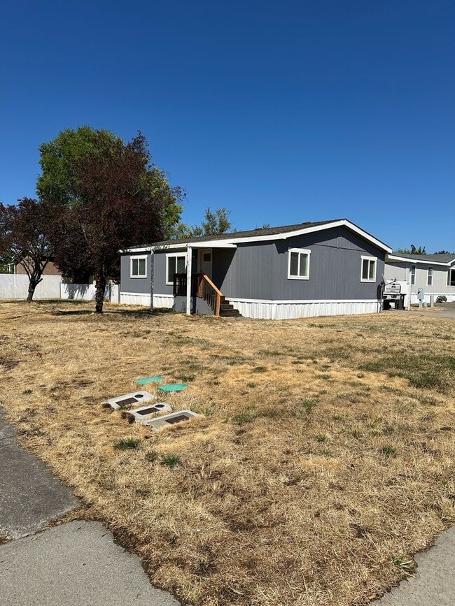 Photo - 3 Bedroom 2 Bath Home Available Now